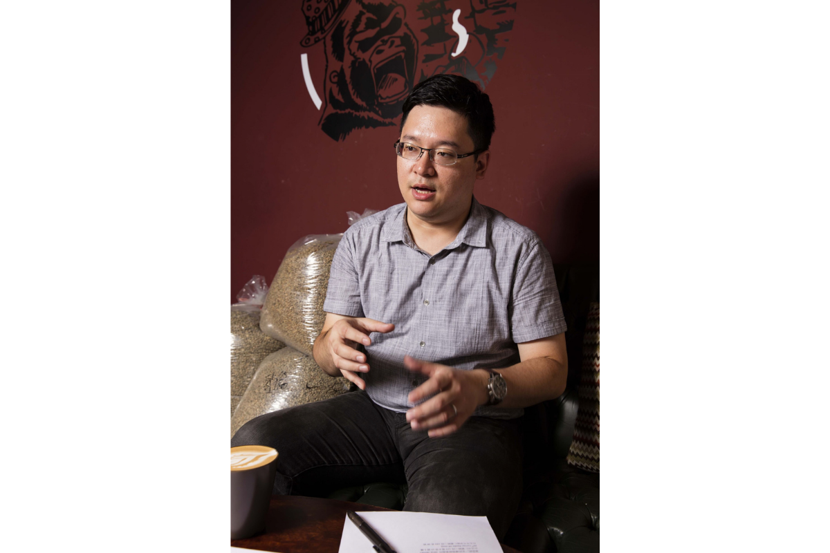 胼手胝足，自力更新—士林劍潭整宅貳期增設電梯工程規劃工作實錄。