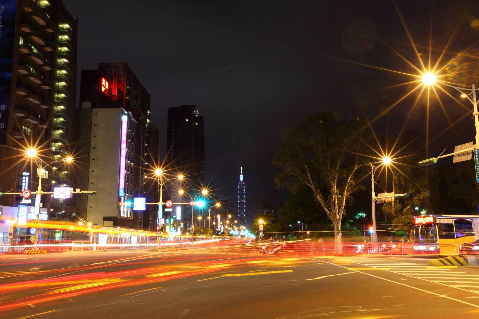 臺北市街景(source:高郁惠拍攝)