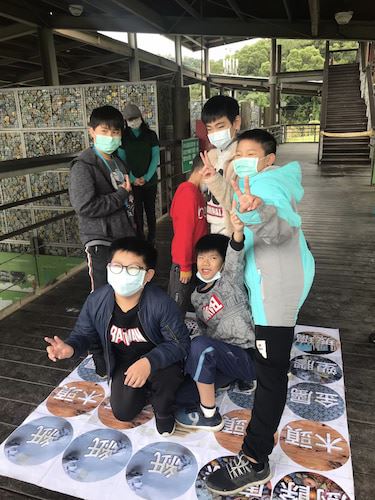 舊莊國小學童透過山水綠闖關遊戲認識環境知識（Source: 吳竹君攝於2020/12/24）