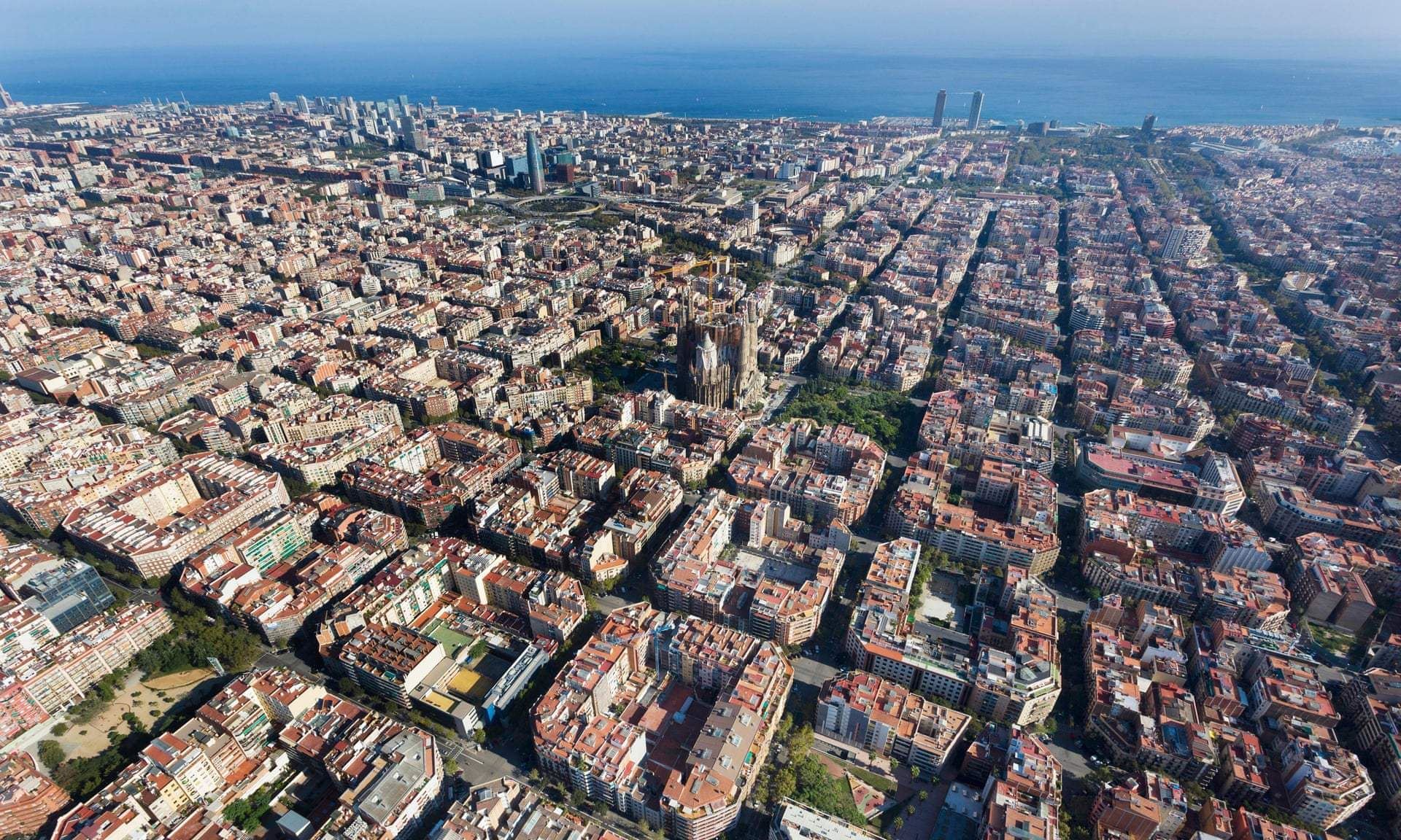 西班牙巴塞隆納（Source: Barcelona Architecture Walks）