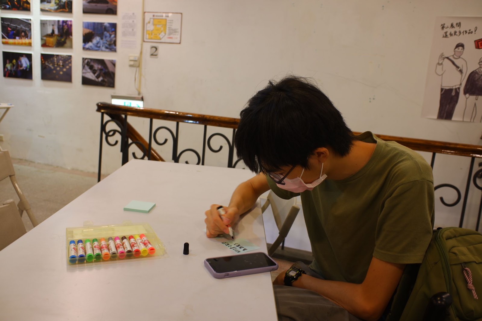 講座邀請大家寫下心中的看法（source：歐品妤拍攝）