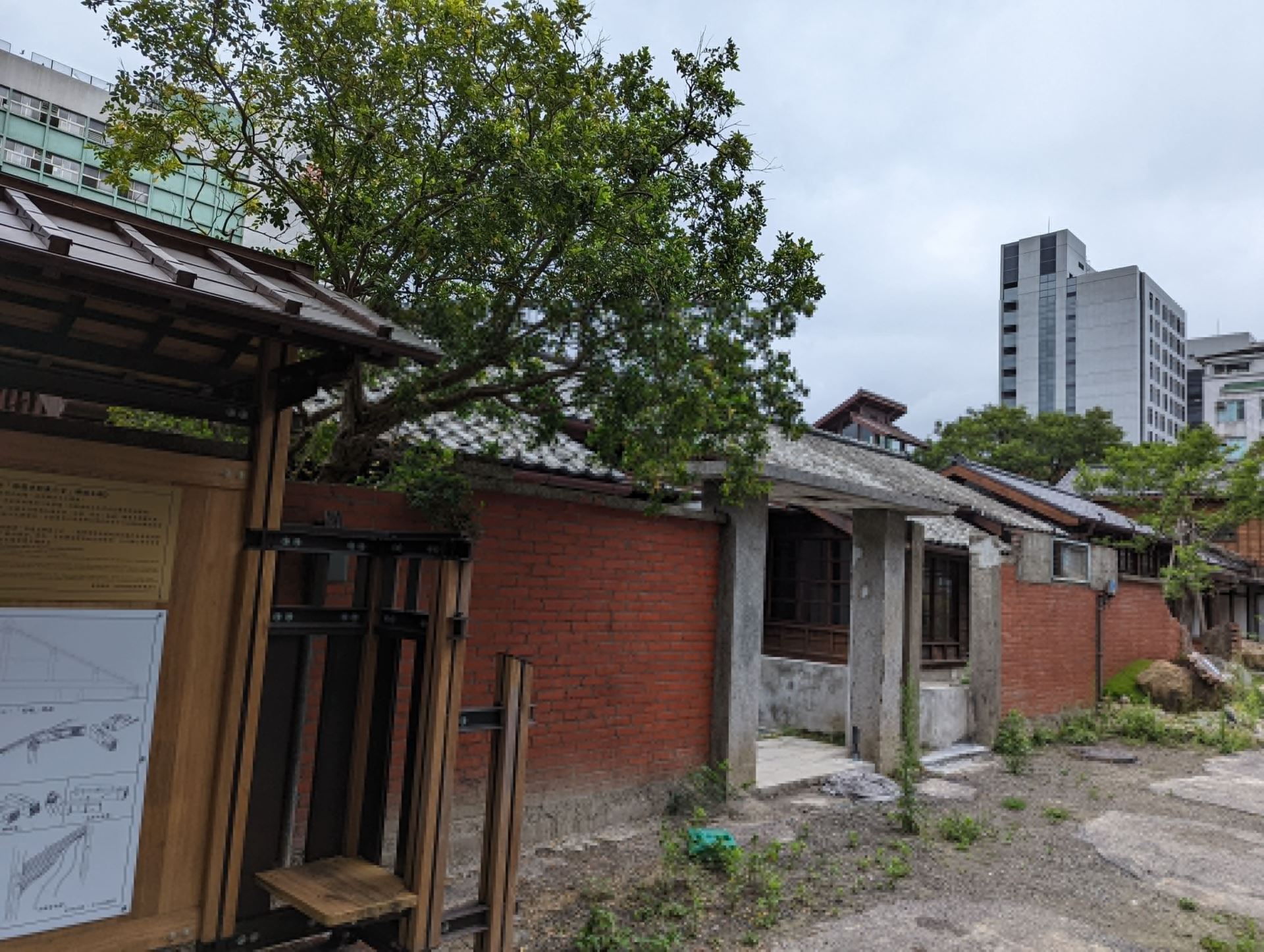 整建中的臺北刑務所（source: 何昱泓拍攝）