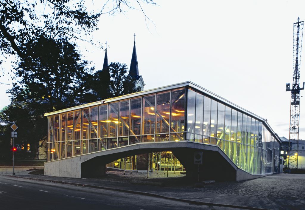 （職業博物館 Museum of Occupations, Tallinn. / Architects Siiri Vallner, Indrek Peil, 2003）